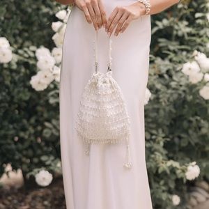 Untamed Petals Playa Clutch - White Pearl